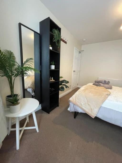 5 Bedroom, Sleeps 9 - Base To Explore Liverpool And Beyond Buitenkant foto
