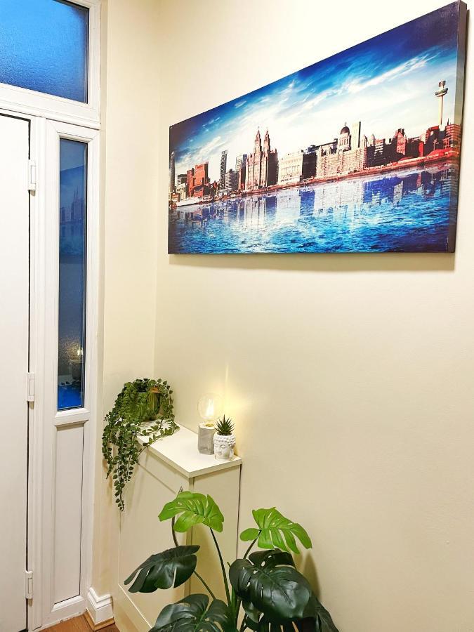 5 Bedroom, Sleeps 9 - Base To Explore Liverpool And Beyond Buitenkant foto